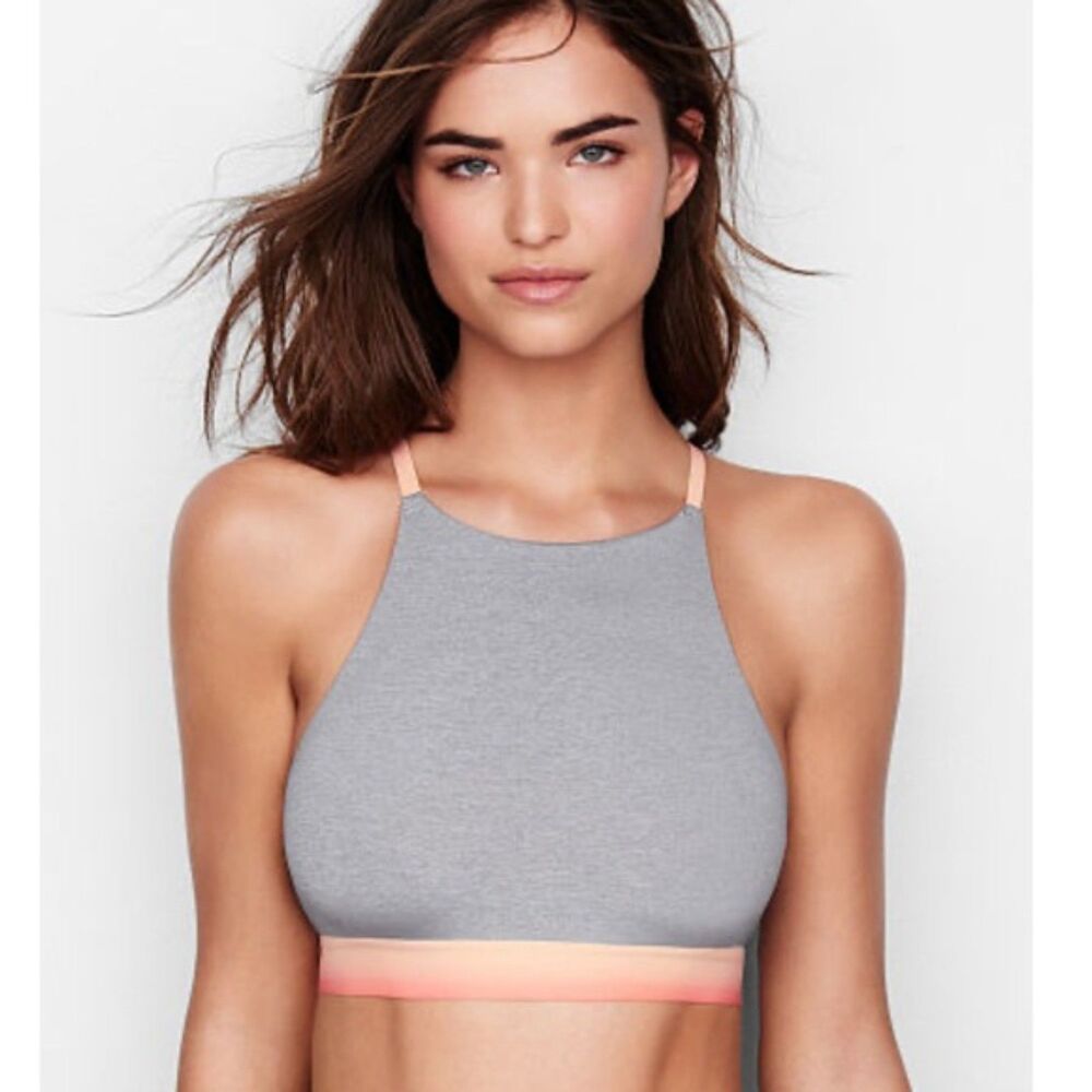 Victoria's Secret High Neck Criss Cross Sports Bra NWT Size Medium